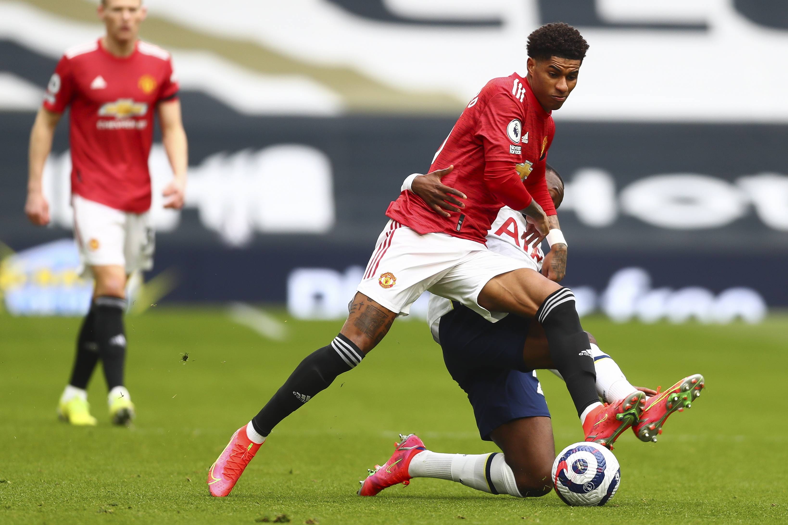 奥斯梅恩 奥斯梅恩